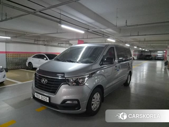 Hyundai The New Grand Starex 2019 Серый из Кореи