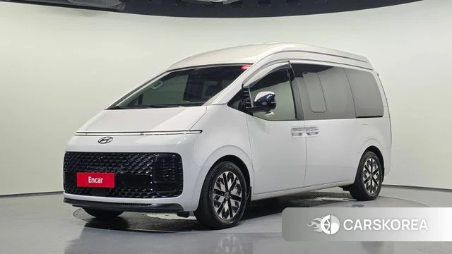 Hyundai Staria 2023 Белый из Кореи