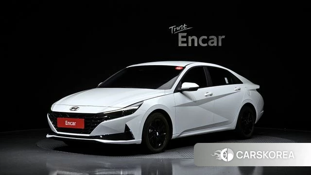 Hyundai Avante Hybrid (CN7) 2023 Белый из Кореи