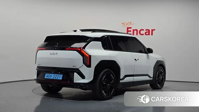 Kia EV3 2025 Белый из Кореи