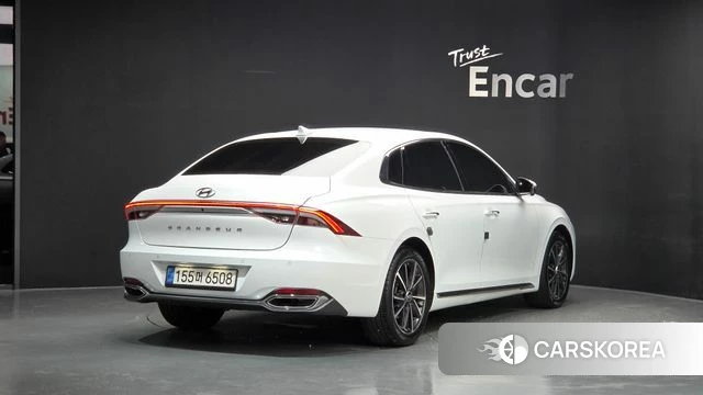 Hyundai The New Grandeur IG 2022 Белый из Кореи