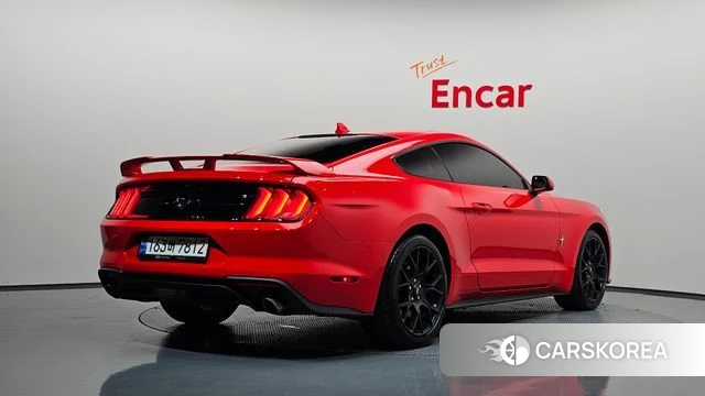 Ford Mustang 2022 Красный из Кореи