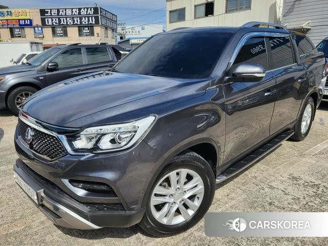 Ssangyong Rexton Sports 2018 Серый из Кореи
