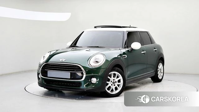 Mini Cooper 2018 Темно-зеленый из Кореи