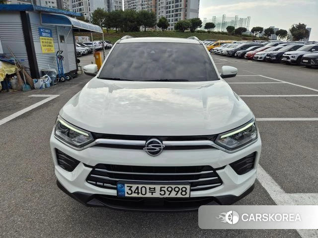 Ssangyong Beautiful Korando 2021 Белый из Кореи