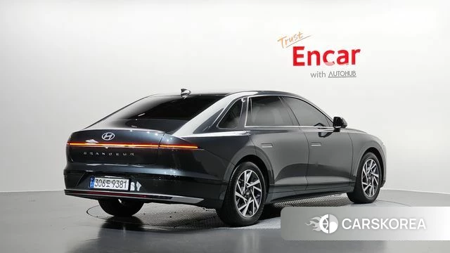Hyundai Grandeur (GN7) 2023 Серый из Кореи