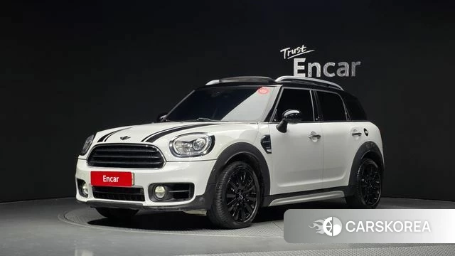 Mini Cooper D Countryman 2018 Белый из Кореи