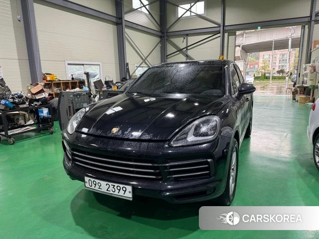 Porsche Cayenne (PO536) 2019 Черный из Кореи