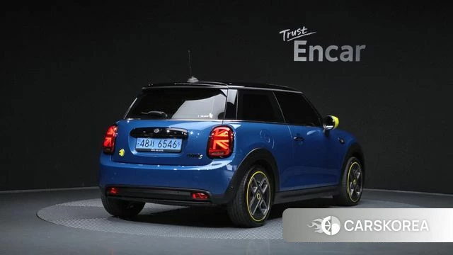 Mini Cooper Electric 2023 Синий из Кореи
