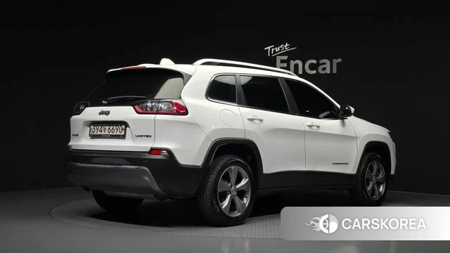 Jeep Cherokee (KL) id 4943529 из Кореи