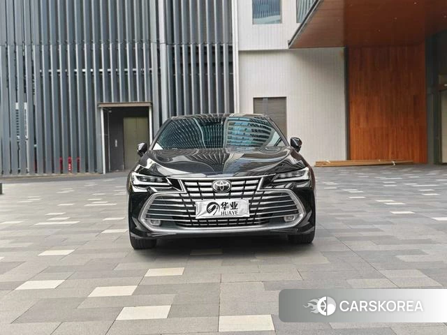 Toyota Avalon 2024 Черный из Китая