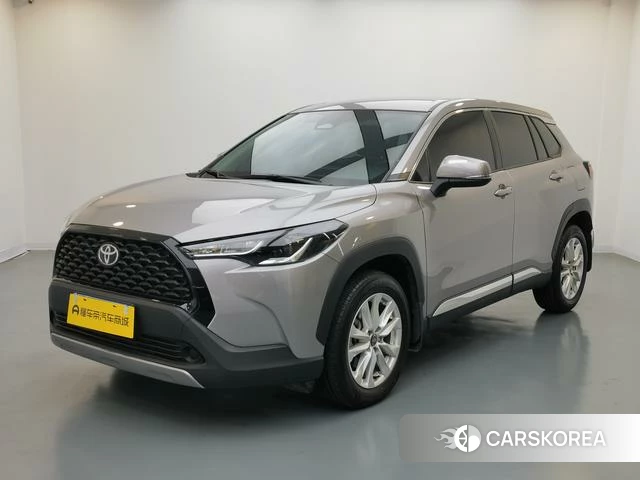 Toyota Corolla 2025 Серебристо-серый из Китая