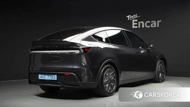 Tesla Model Y 2026 Серый из Кореи
