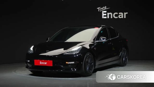 Tesla Model 3 2020 Черный из Кореи