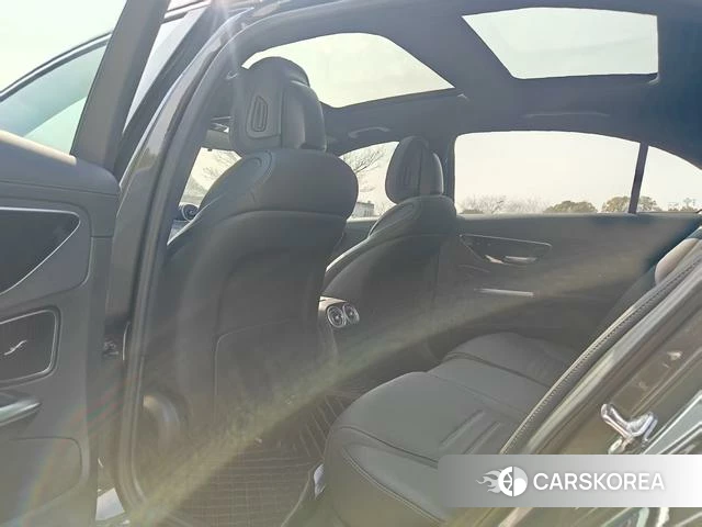 Mercedes-Benz C-class 2023 Темно-серый из Китая