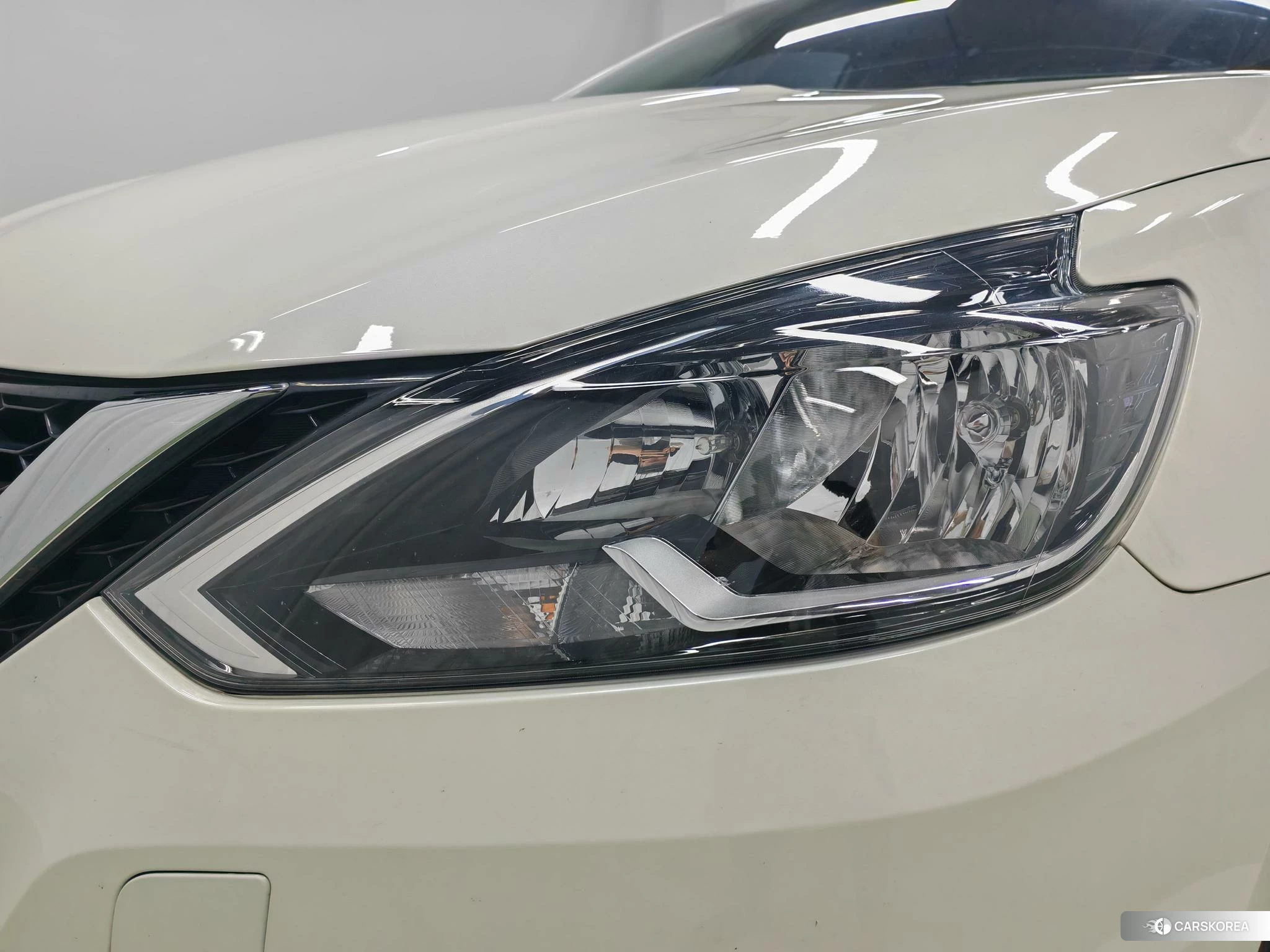 Nissan Sylphy 2021 Белый из Китая