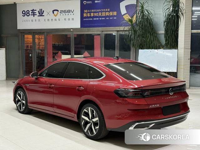 Volkswagen Lamando 2022 Красный из Китая