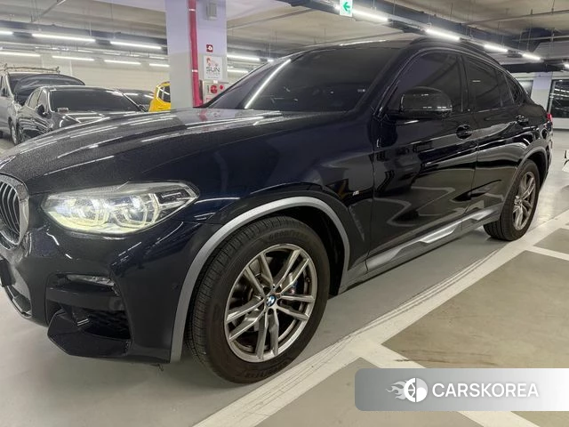 BMW X4 (G02) 2021 Черный из Кореи