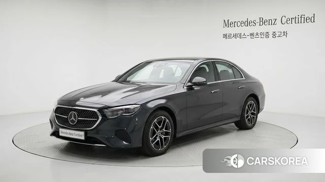 Mercedes-Benz E-Class W214 2026 Серый из Кореи