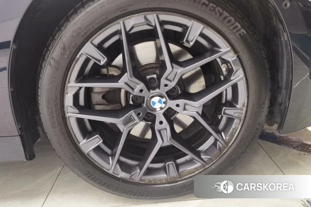 BMW 3 series 2025 Черный из Китая