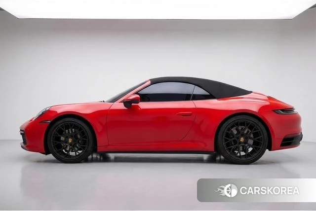 Porsche 911(992) 2022 Красный из Кореи
