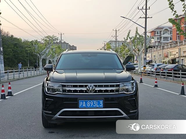 Volkswagen Teramont 2023 Черный из Китая