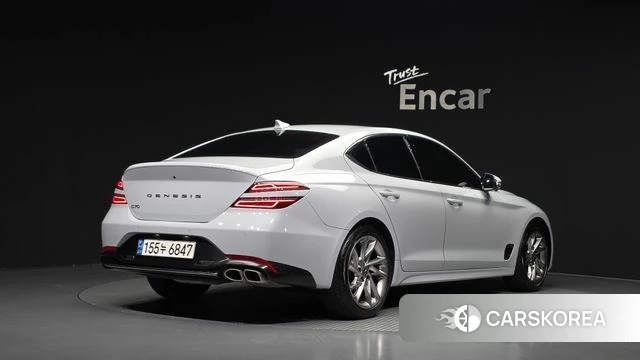 Genesis The New G70 2022 Цвет галактики из Кореи