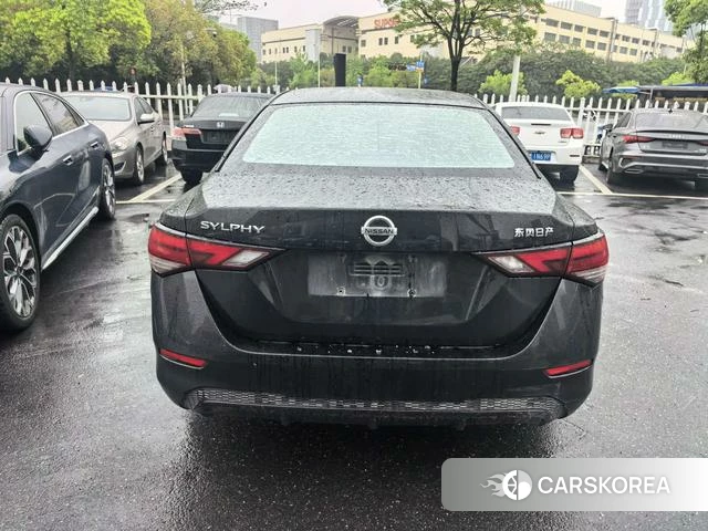 Nissan Sylphy 2021 Черный из Китая