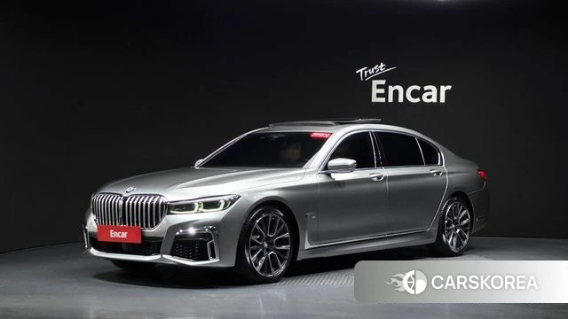 BMW 7 Series (G11) 2020 Серебристо-серый из Кореи