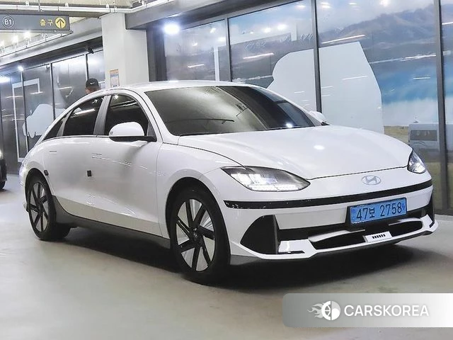 Hyundai Ionic 6 2024 Белый из Кореи