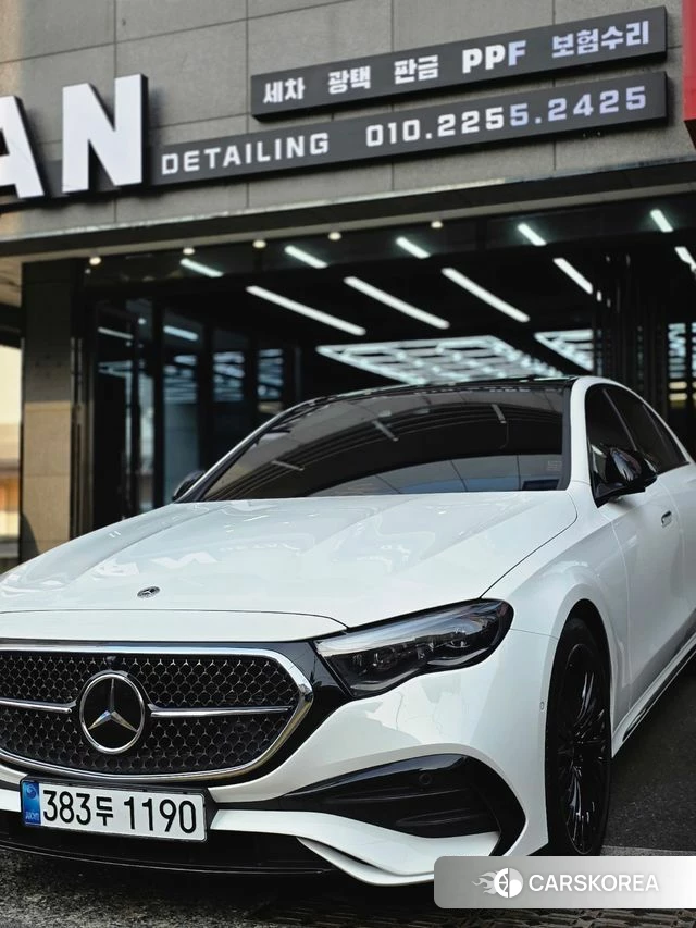 Mercedes-Benz E-Class W214 2026 Белый из Кореи
