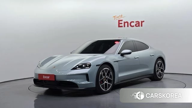 Porsche Taycan 2025 Цвет галактики из Кореи