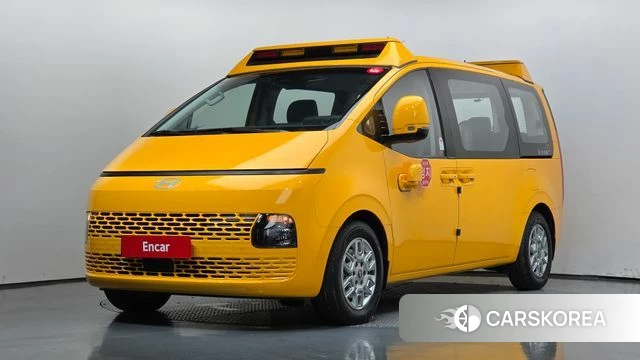 Hyundai Staria 2025 Желтый из Кореи