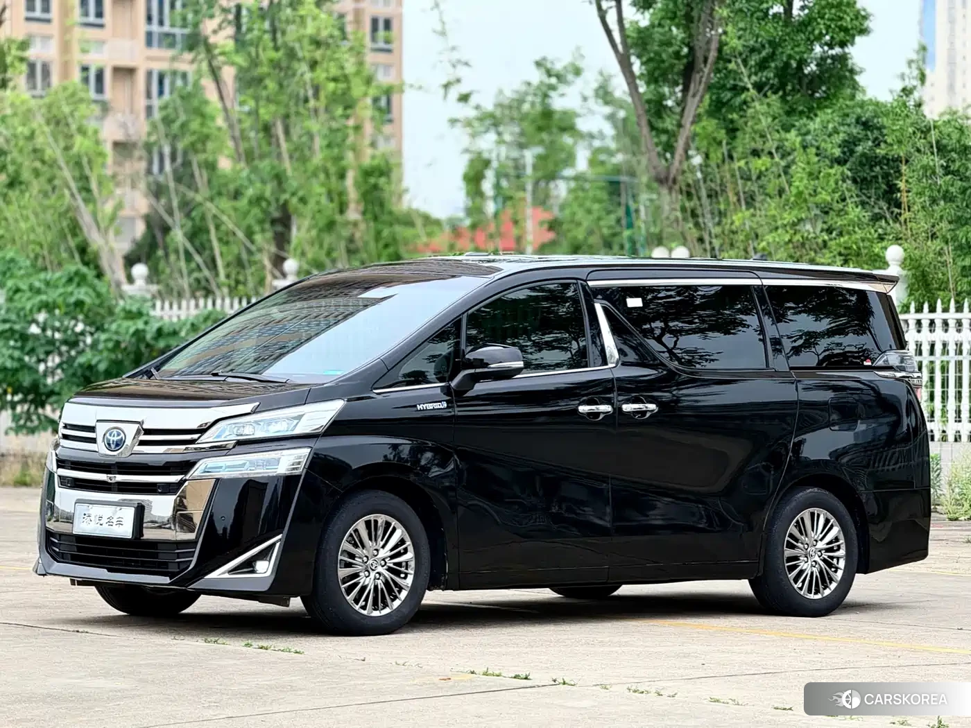 Toyota Vellfire 2021 Черный из Китая