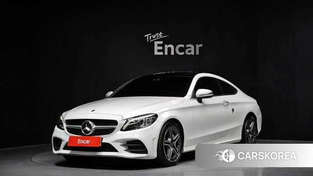 Mercedes-Benz C-Class W205 2020 Белый из Кореи