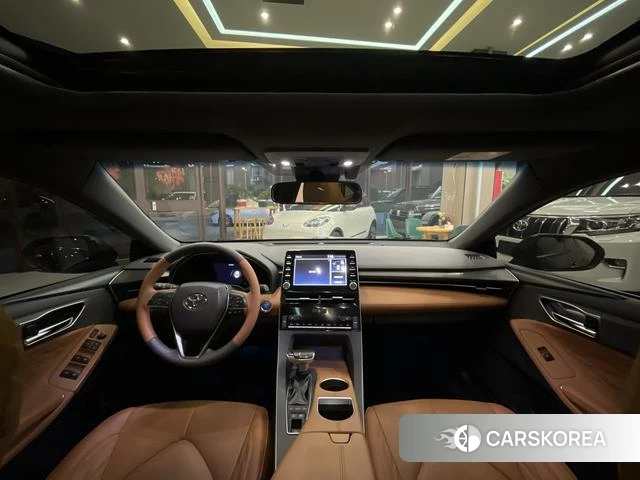 Toyota Avalon 2022 Черный из Китая