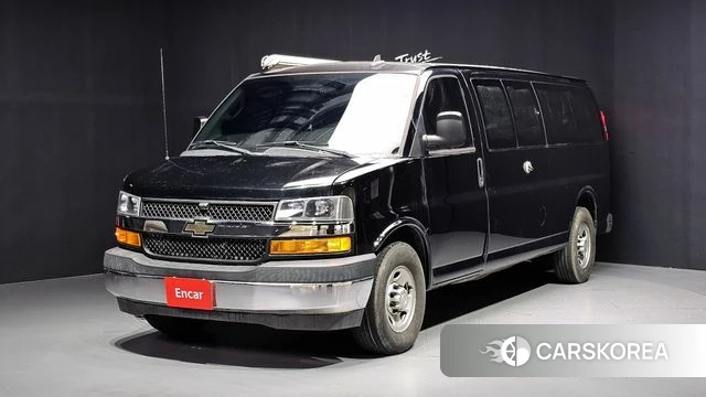 Chevrolet Express Van 2018 Черный из Кореи