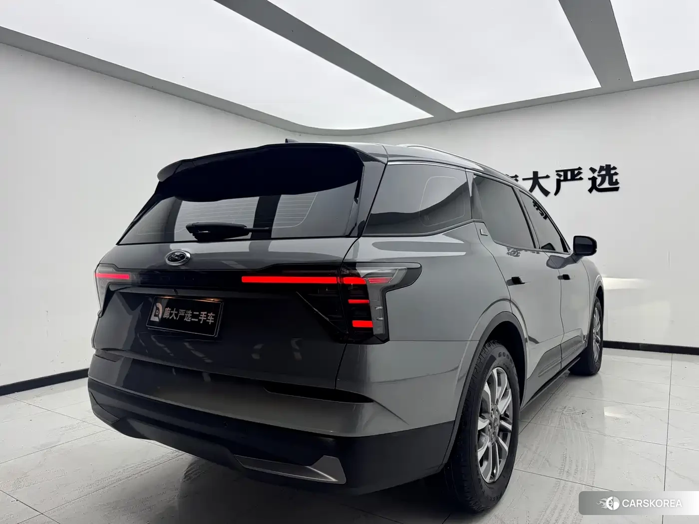Ford Edge 2023 Silver/gray из Китая