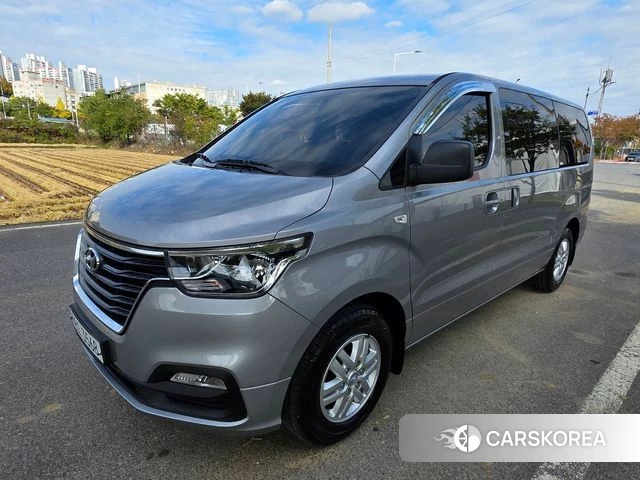 Hyundai The New Grand Starex 2019 Серебряный из Кореи