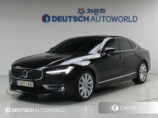 Volvo S90 2019 Черный из Кореи