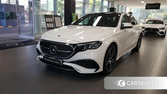 Mercedes-Benz E-Class W214 2026 Белый из Кореи