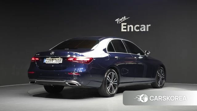 Mercedes-Benz E-Class W213 2021 Синий из Кореи