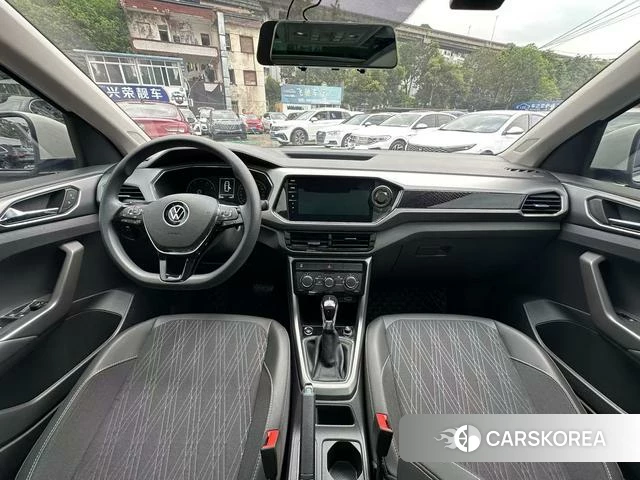 Volkswagen T-Cross 2021 Белый из Китая