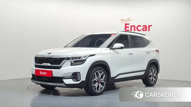 Kia Seltos 2021 Белый из Кореи