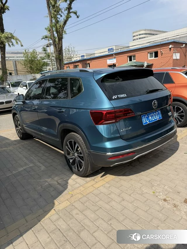 Volkswagen Tharu 2021 Синий из Китая