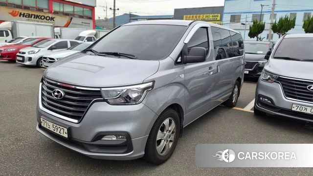 Hyundai The New Grand Starex 2020 Серебристо-серый из Кореи