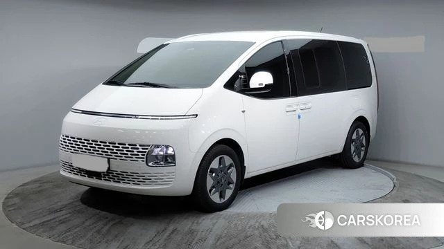 Hyundai Staria 2024 Белый из Кореи