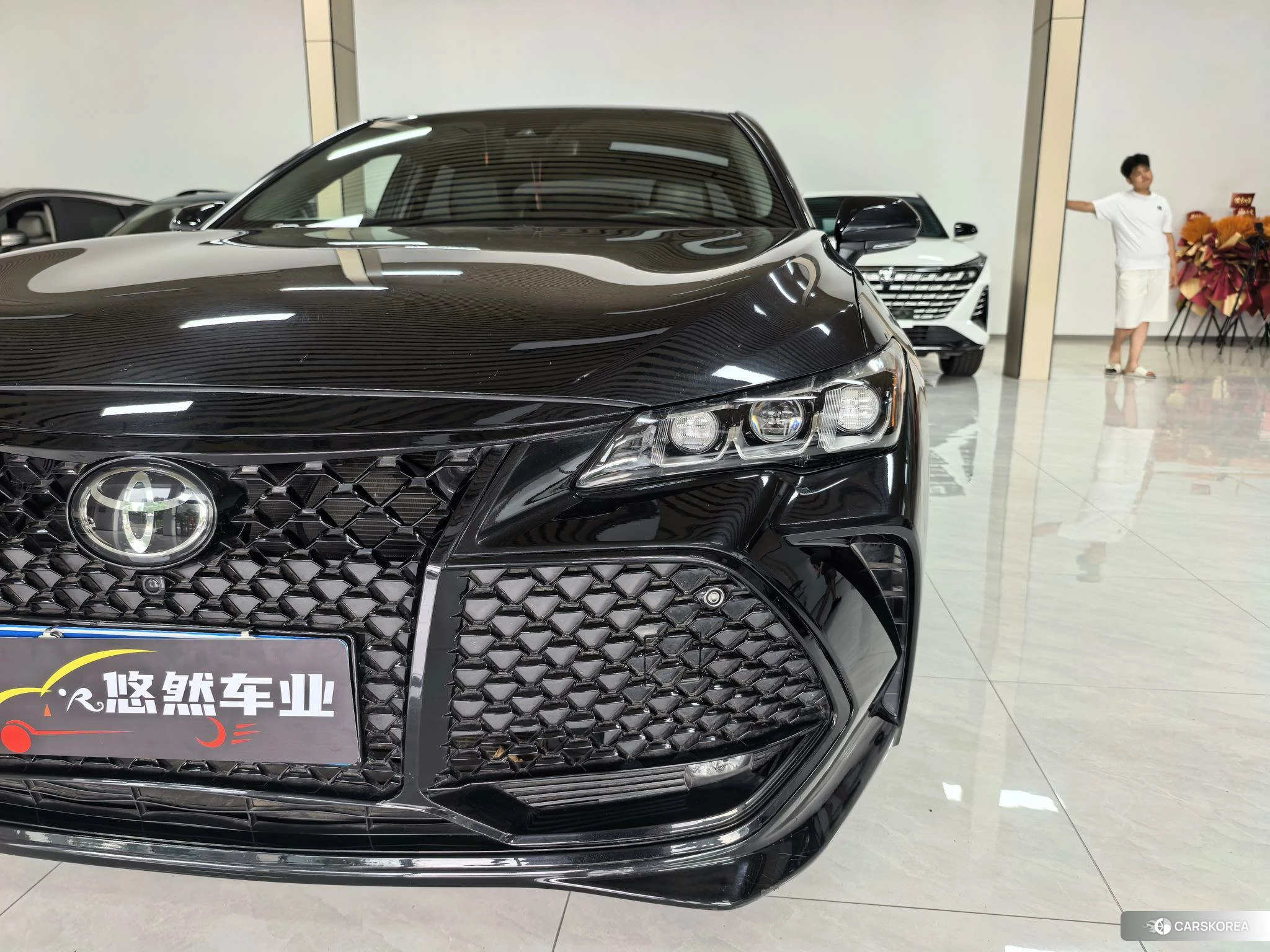 Toyota Avalon 2019 Черный из Китая