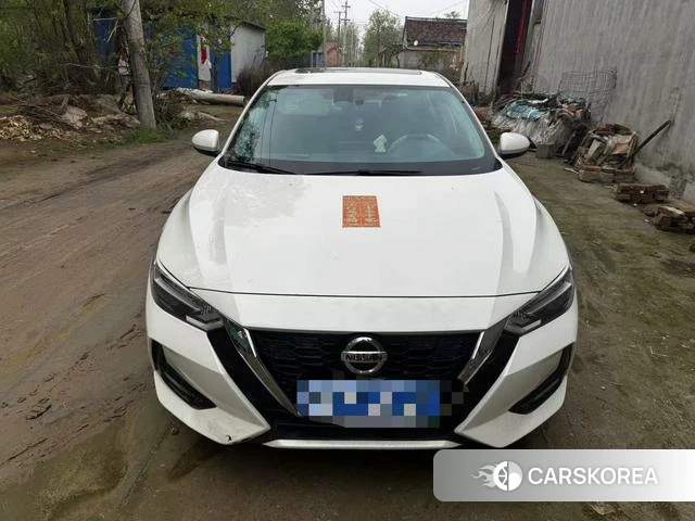 Nissan Sylphy 2022 Белый из Китая