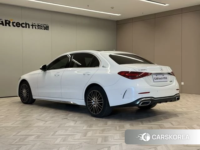 Mercedes-Benz C-class 2023 Белый из Китая